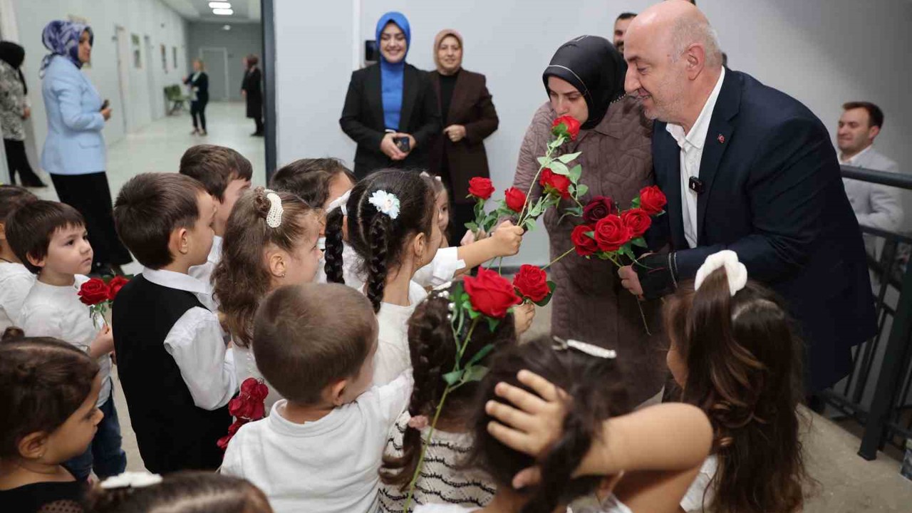 Darıca’da anneler üretiyor, çocuklar eğlenerek öğreniyor
