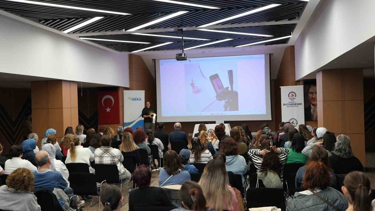 Denizlili üreten kadınlar e-ticaret yolculuğuna devam ediyor
