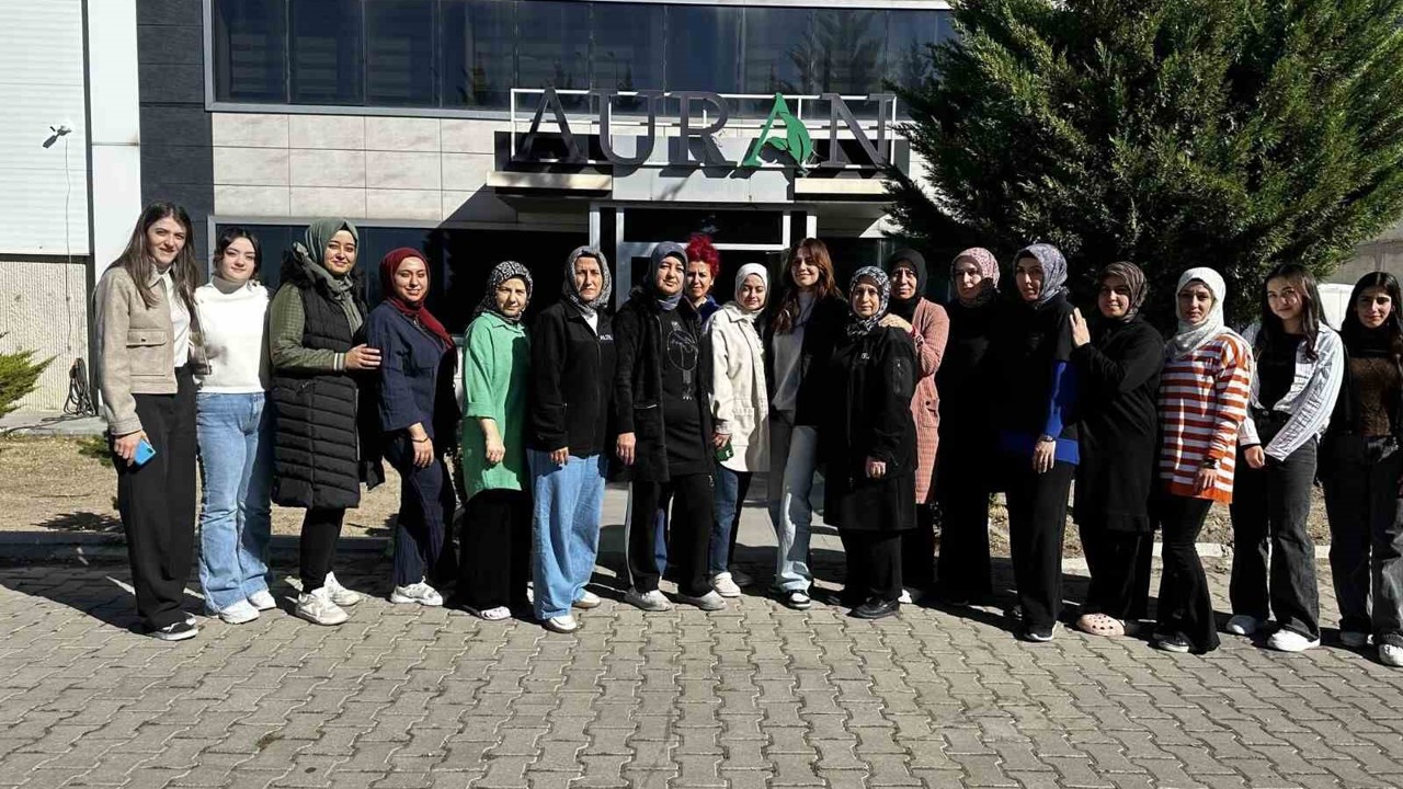 Auran Kozmetik; kadın istihdamında örnek oluyor
