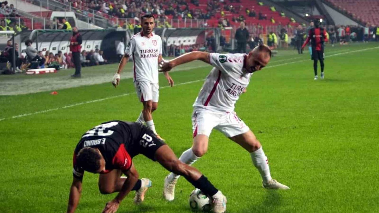 UEFA Konferans Ligi: Samsunspor: 3 - Hamrun: 0 (Maç sonucu)
