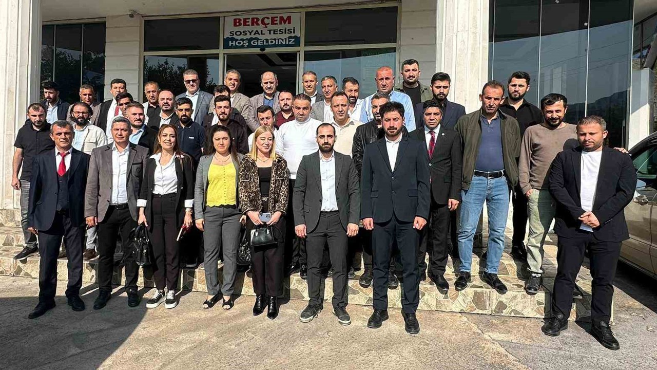 Sağlık-Sen Şırnak Şube Başkanı Anmal: "Biz çözüm üreten bir aileyiz"
