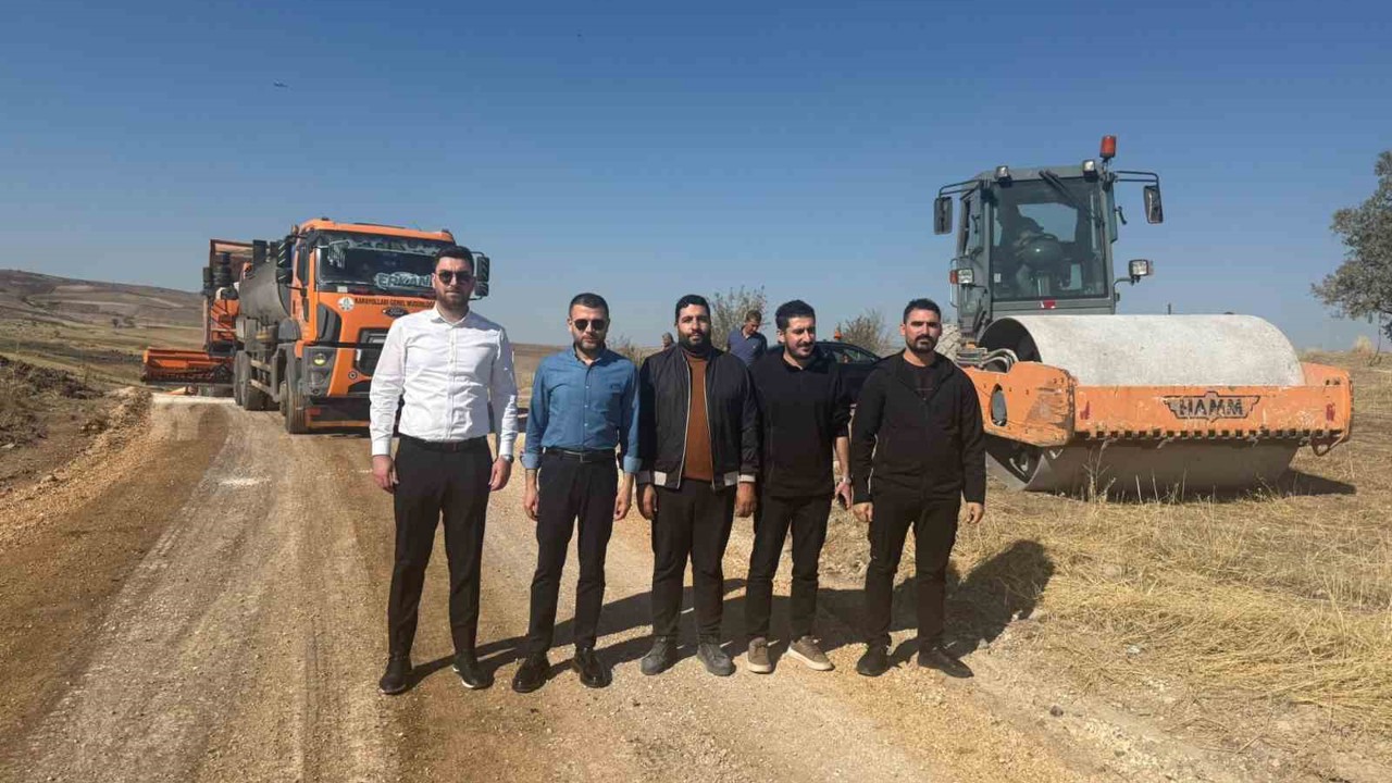 Eğil’de asfaltlama çalışması sonrası 20 kilometrelik tasarruf sağlanacak
