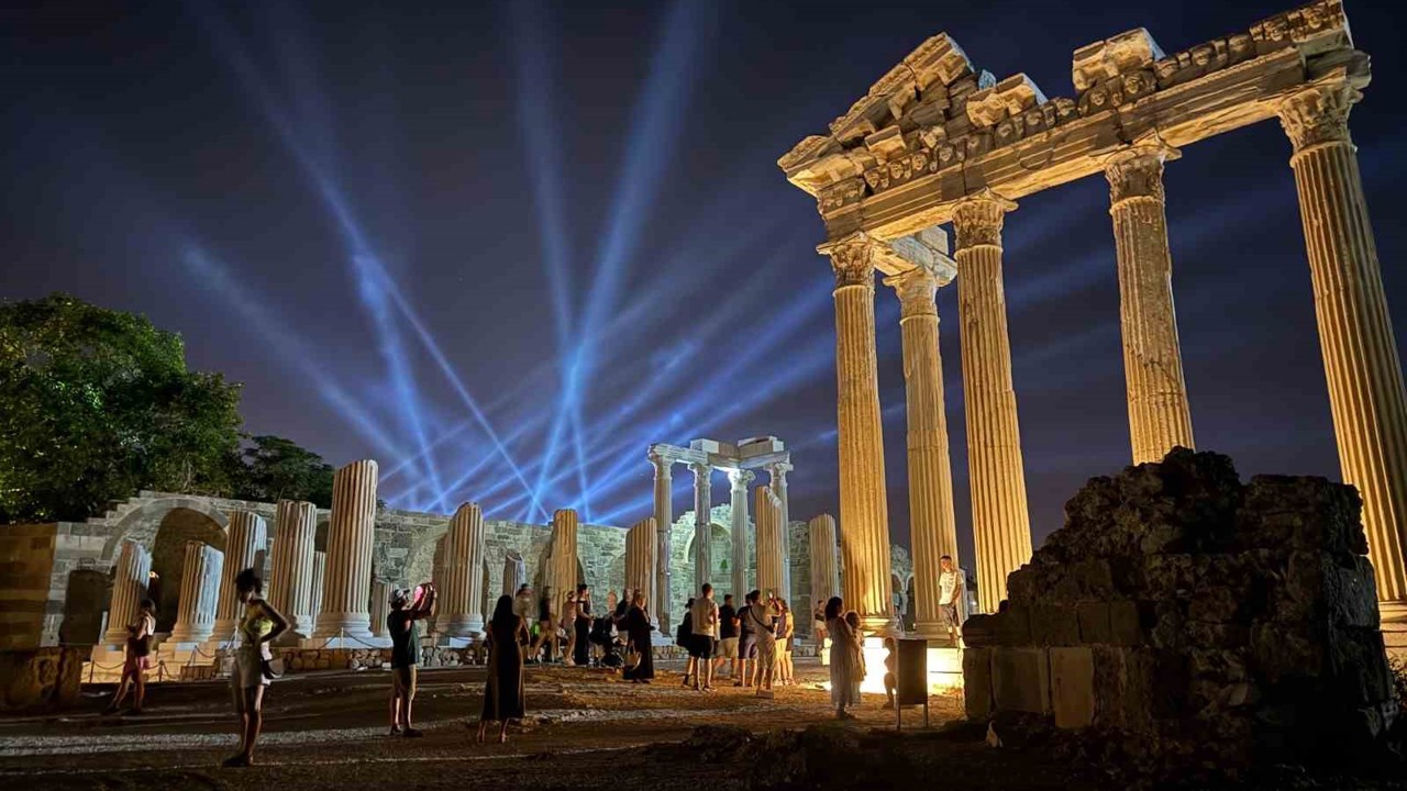 Antalya’ya Ekim ayında en çok turist Almanya’dan geldi
