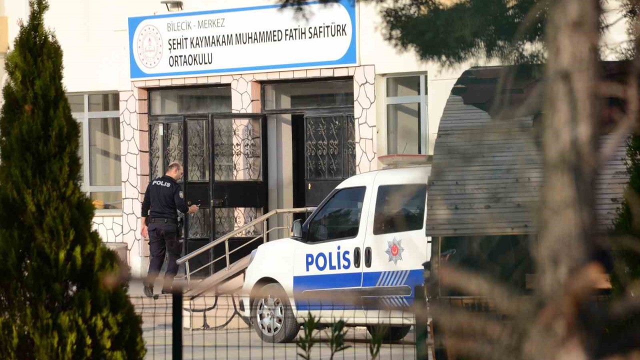 Ortaokul öğrencisine okulda elektrik çarptı
