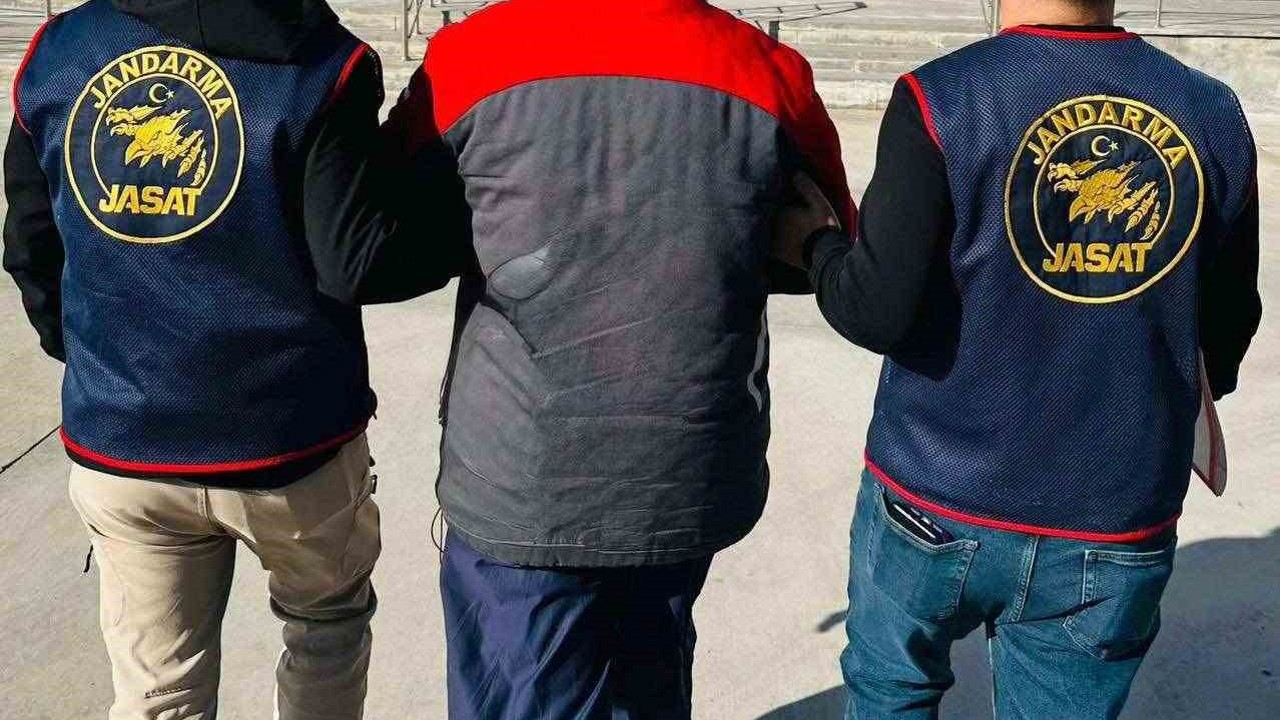 "Çocuğun Cinsel İstismarı" suçundan aranan şahıs Iğdır’da yakalandı
