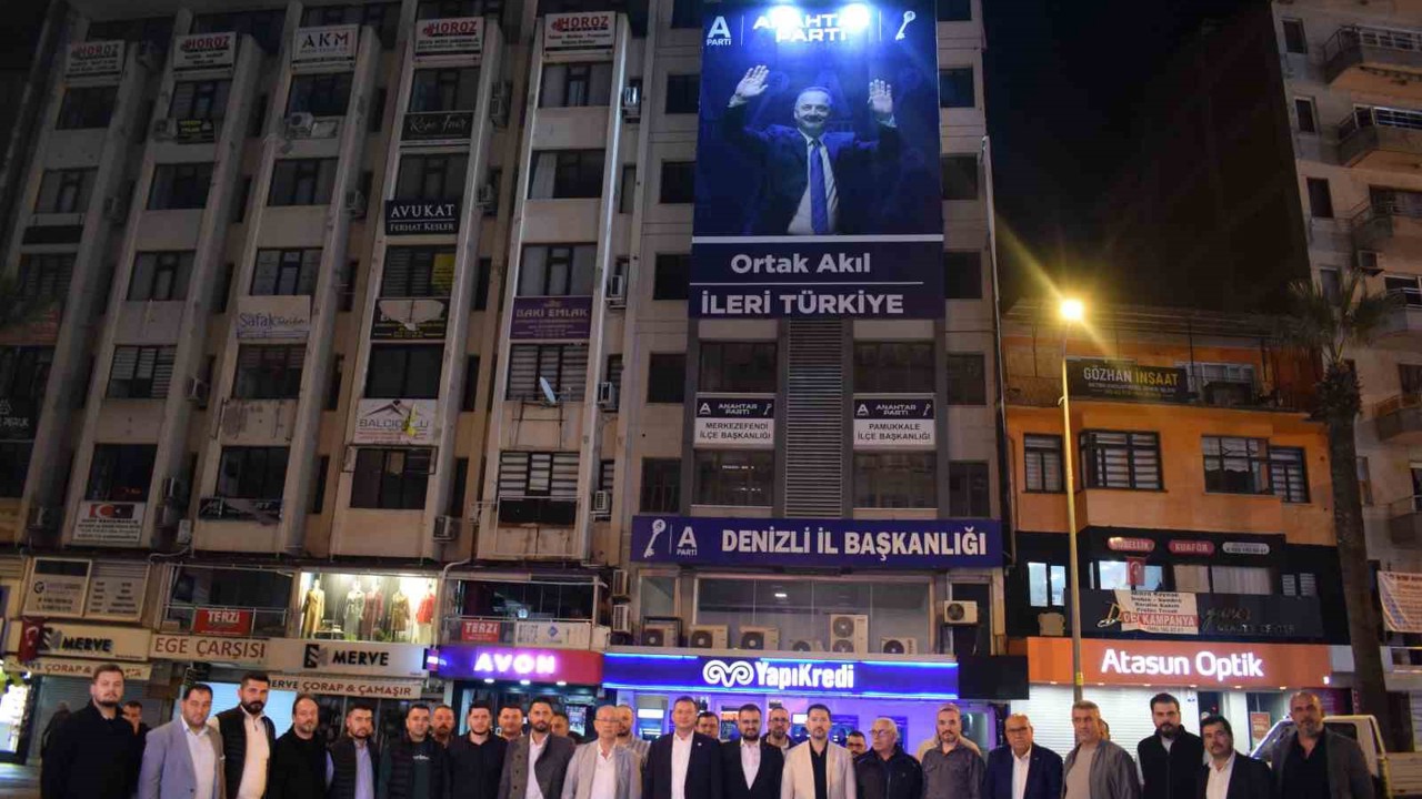 Anahtar Parti Denizli’de çalışmalarına başladığı yerden devam ediyor
