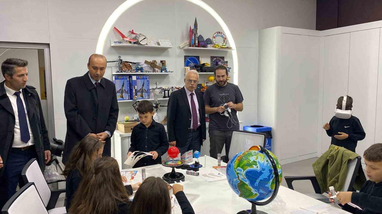 Arslantürk "Bilim Merkezi gençlerin gelişmesine büyük fırsat"
