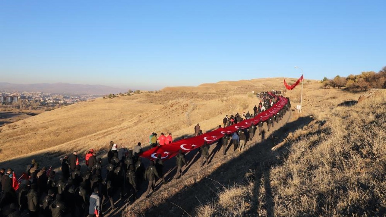 Dadaşlar ecdadın yolunda yürüyor
