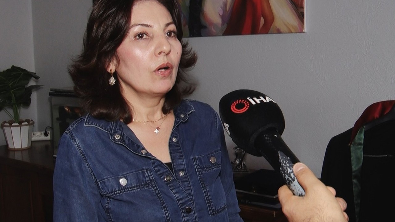 İş vaadiyle tuzağa düşürdükleri kadınının 79 bin lirasını dolandırdılar
