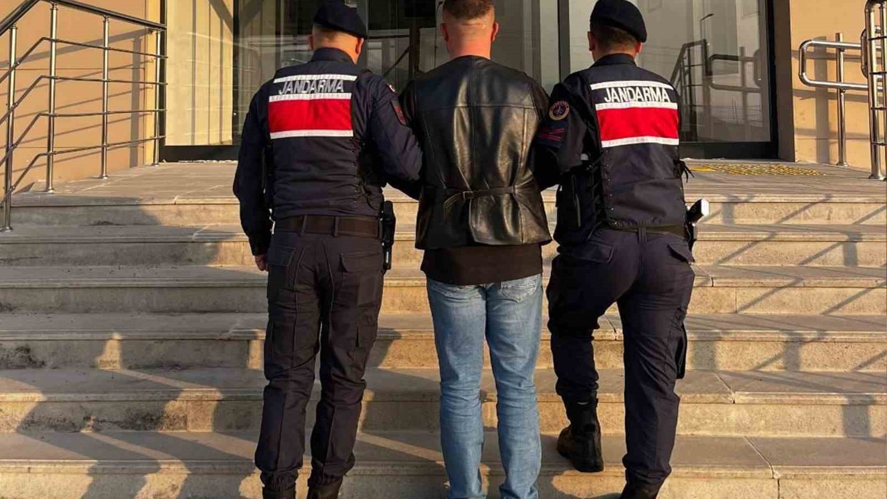 Kırıkkale’de "silahla tehdit" suçundan aranan hükümlü yakalandı
