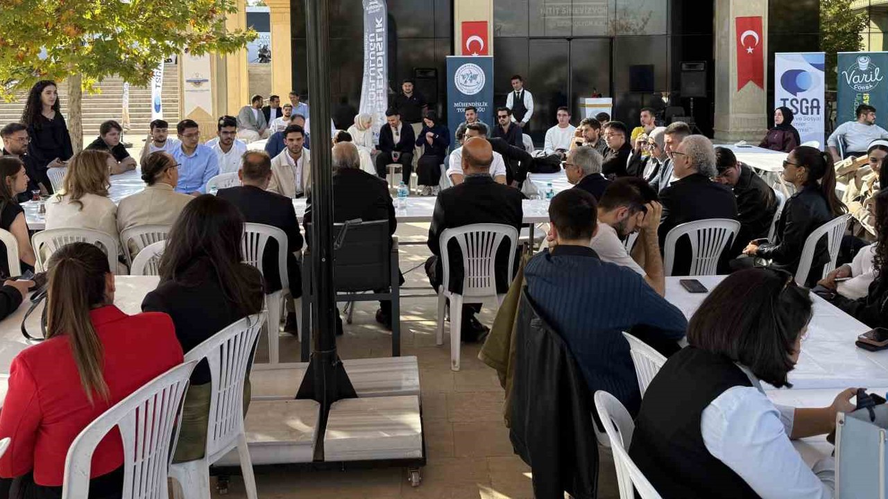 GİBTÜ, sanayi ve öğrencilerin buluşması toplantısı
