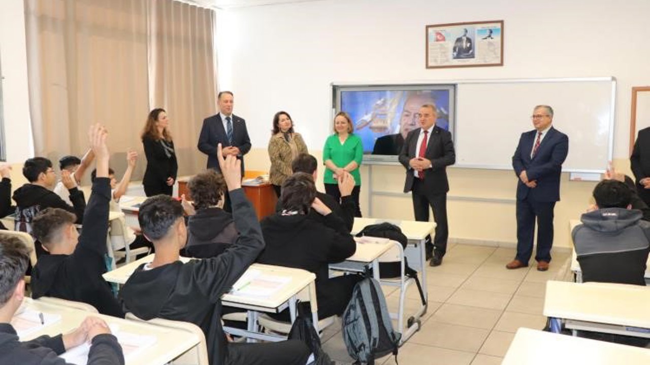 Bozüyük’te Kaymakam ve Milli Eğitim Müdüründen okul ziyaretleri
