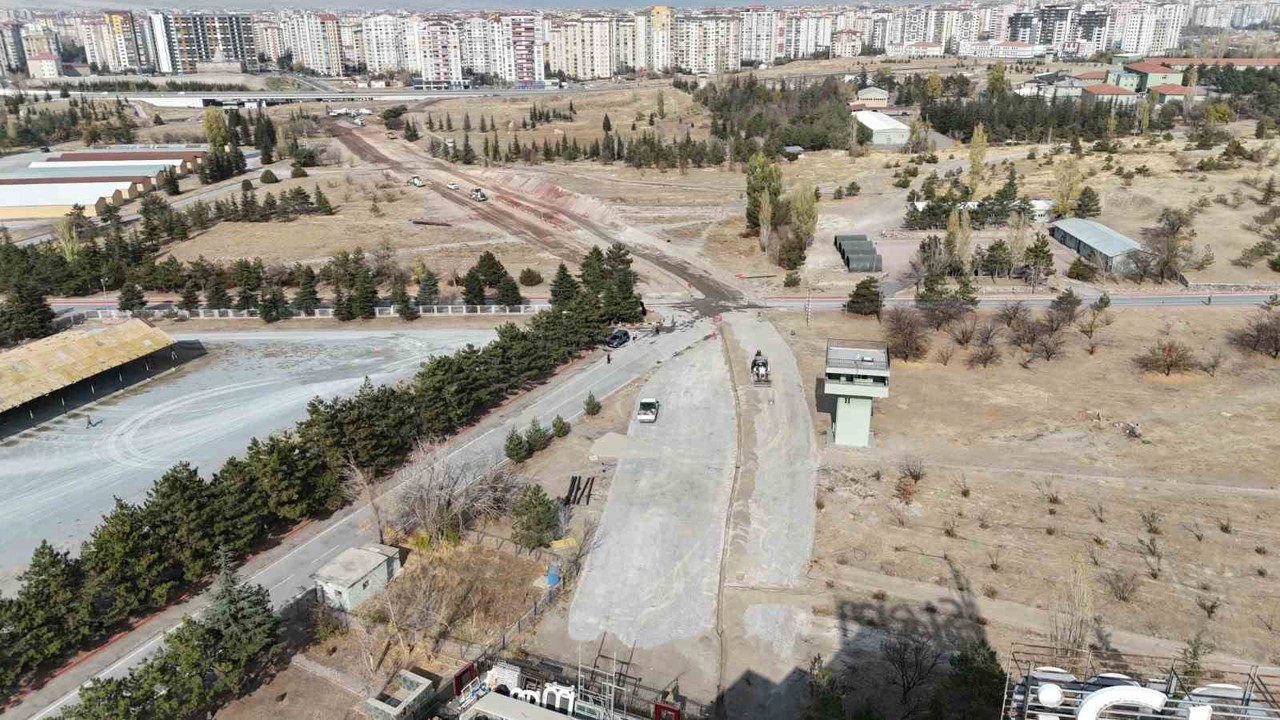 Kartal Kavşağı alternatif yeni güzergah çalışmaları sürüyor
