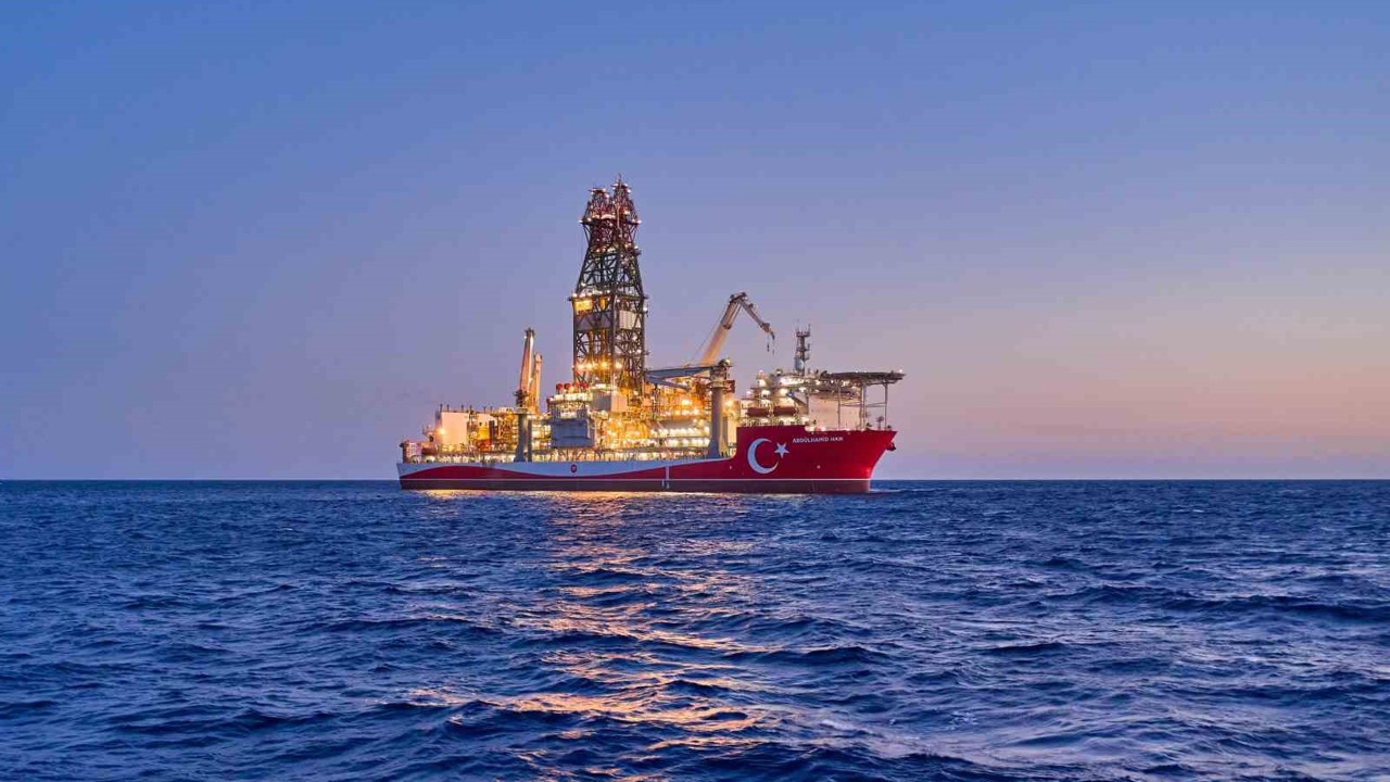 Abdülhamid Han Sondaj Gemisi Karadeniz görevinde 1 yılı tamamladı
