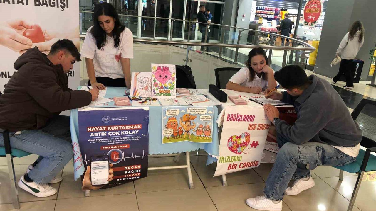 Siirt’te vatandaşlar organ bağışı hakkında bilgilendirildi
