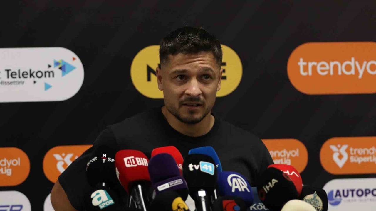 Ahmet Oğuz: "Taraftar sayesinde kazandık"
