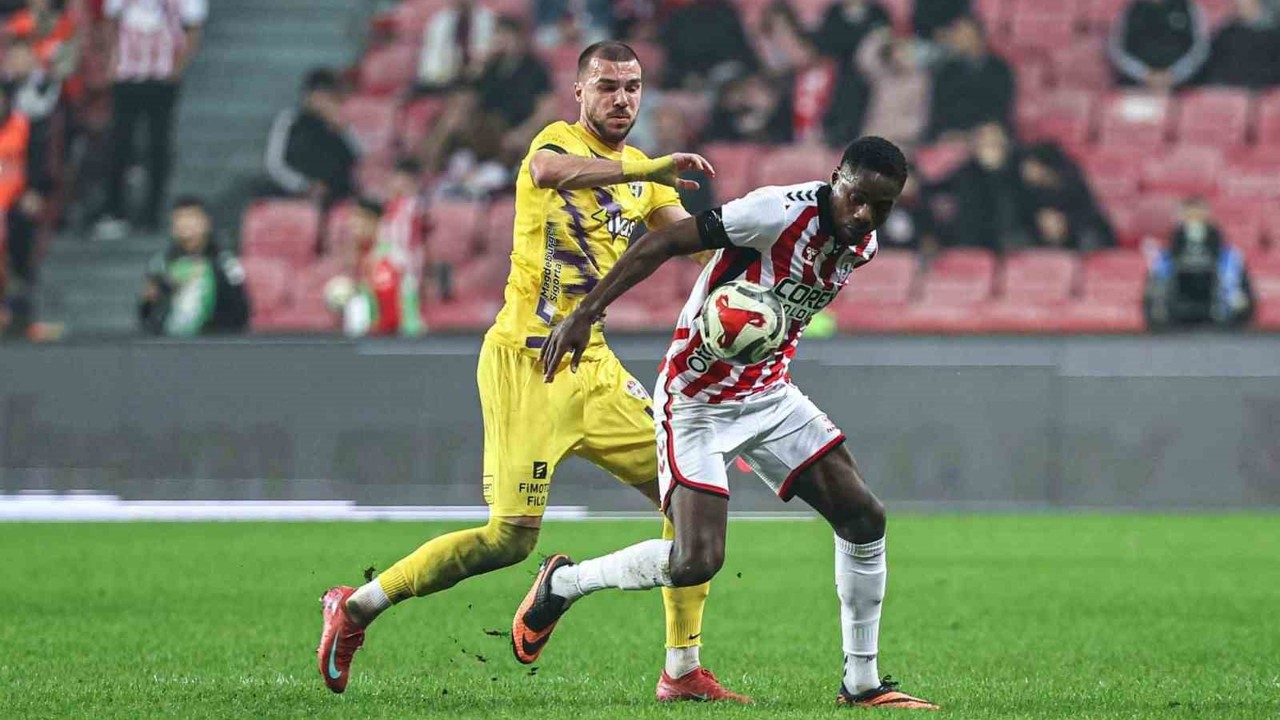 Trendyol Süper Lig: Samsunspor: 1 - Eyüpspor: 0 (Maç sonucu)
