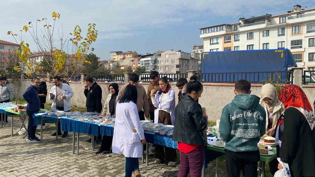 Kütahya MTAL’den Filistin’e 45 bin TL destek
