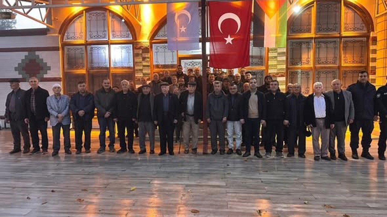 Bilecik’te sabah namazı birlik ve dualarla gerçekleşti
