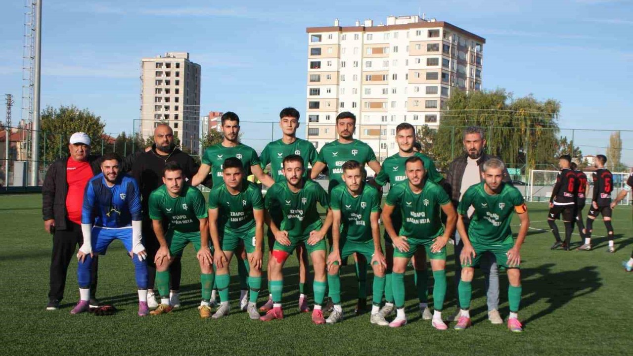 Argıncıkspor geriden gelerek kazandı

