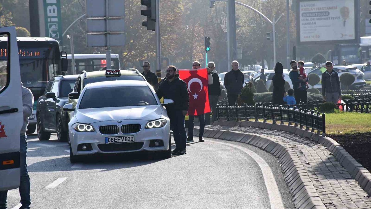 Atatürk, ebediyete irtihal edişinin 87. yılında Kayseri’de saygıyla anıldı
