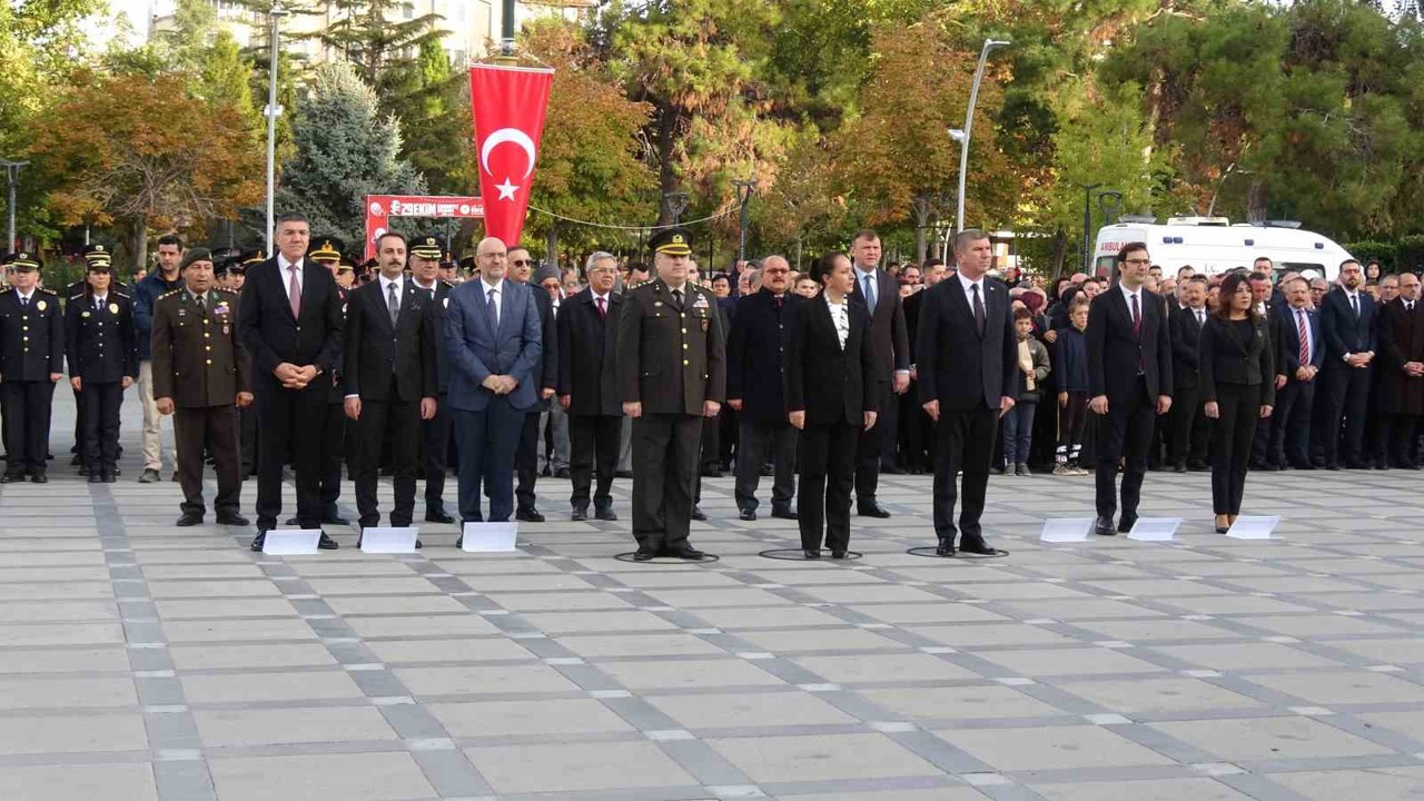 Atatürk, ölümünün 87’nci yılında Burdur’da törenle anıldı
