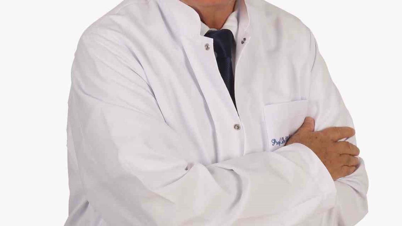 Prof. Dr. Akbaba: "Kış aylarında görülen deri hastalıklarına dikkat"
