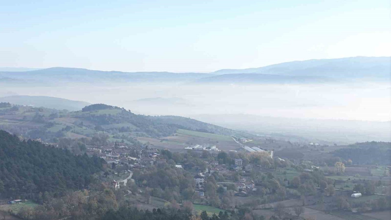 Bolu’da "sis denizi" manzarası mest etti
