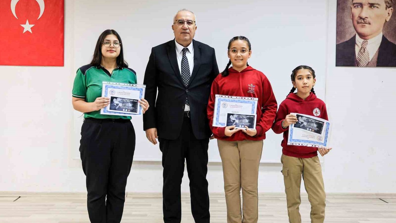 Başkan Arslan; "Atatürk kahramanlığı ve ileri görüşüyle bizlere rehber oldu"
