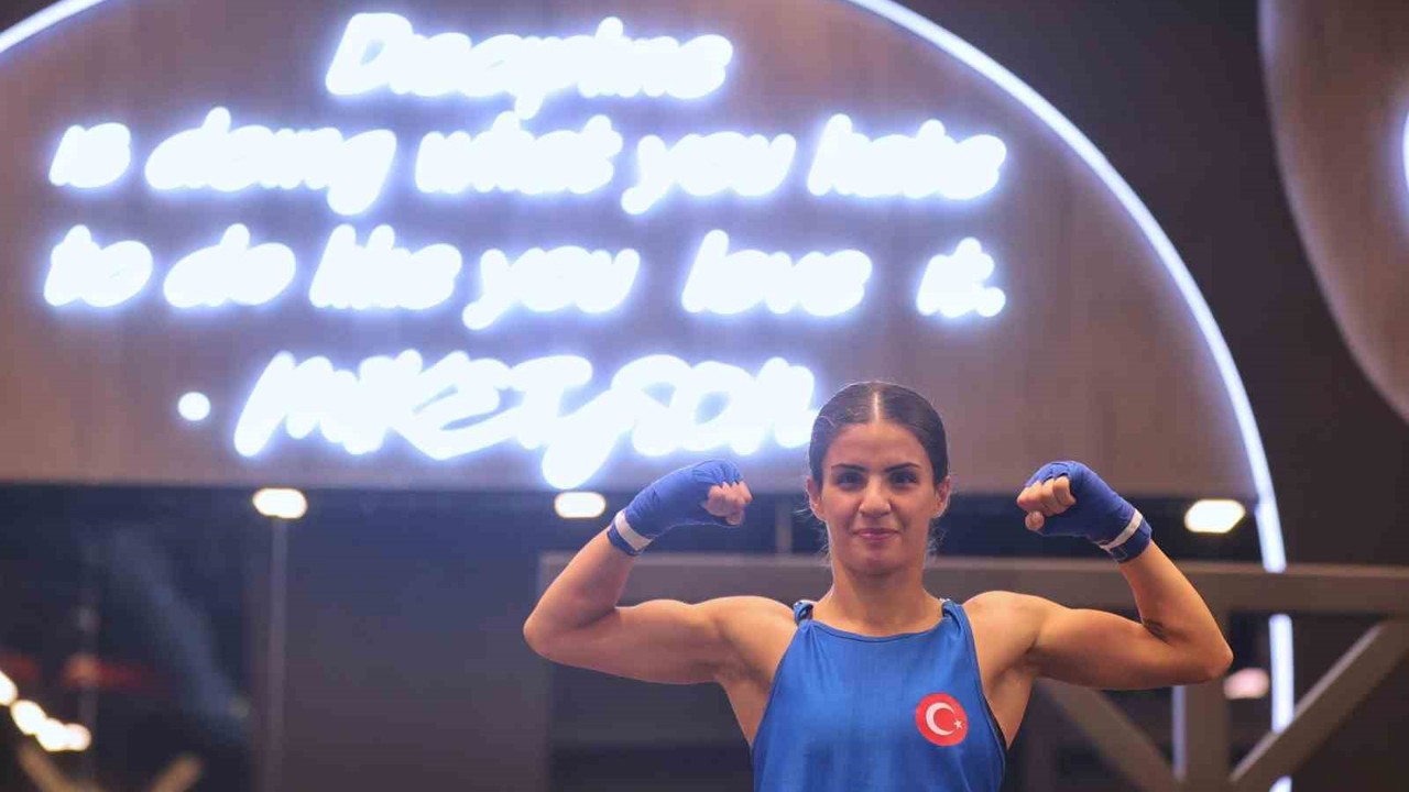 Vanlı sporcu Evin Erginoğuz, Türkiye’ye altın madalya getirdi
