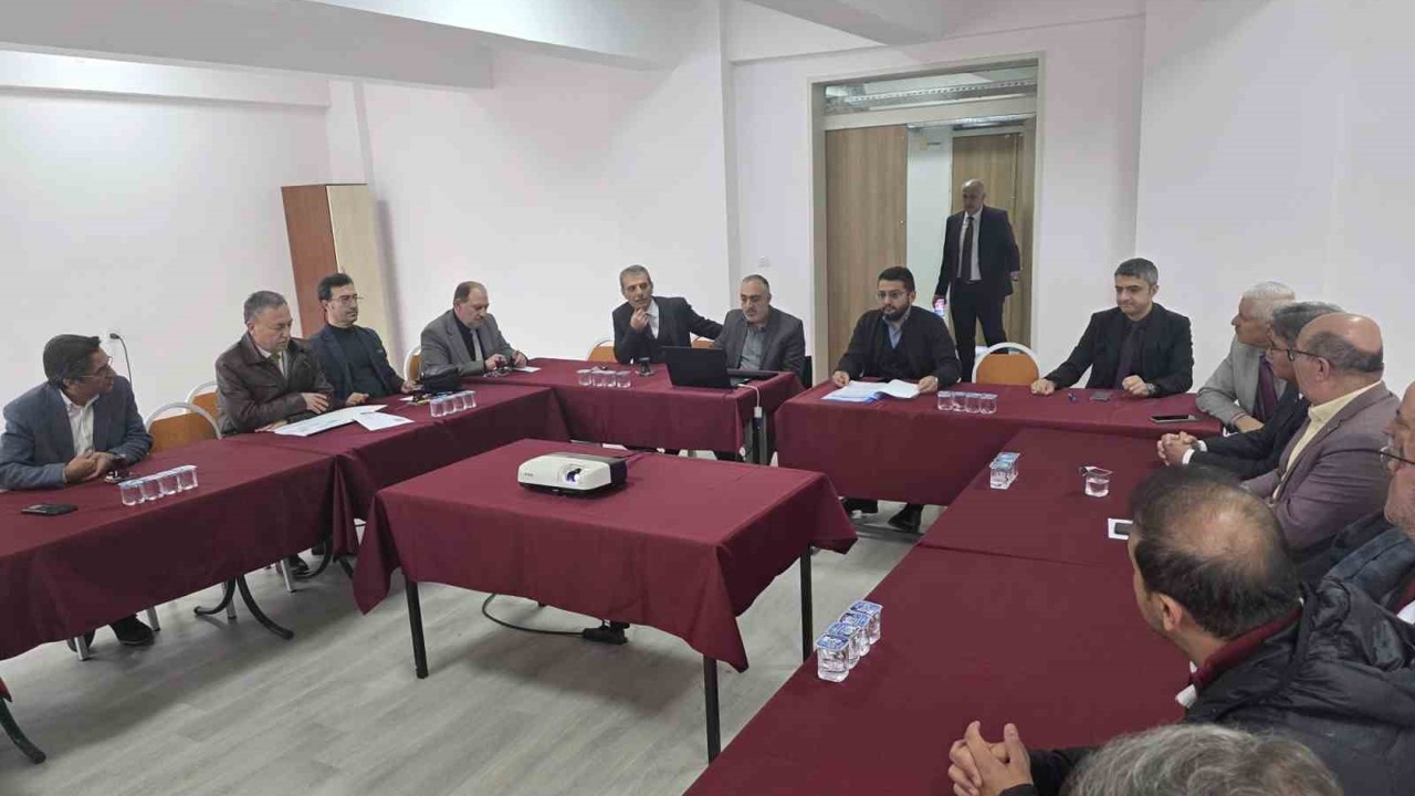 Kütahya İl Milli Eğitim Müdürü Yılmaz: "Çocukların anavatanı ailesidir"
