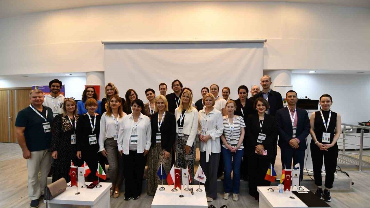 Alanya Üniversitesi’nde "Erasmus+ ile Daha Yeşil Bir Gelecek"  konuşulacak
