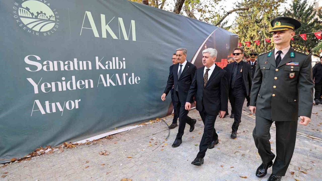 AKM’de geri sayım başladı: Yeniden şehrin buluşma noktası olacak
