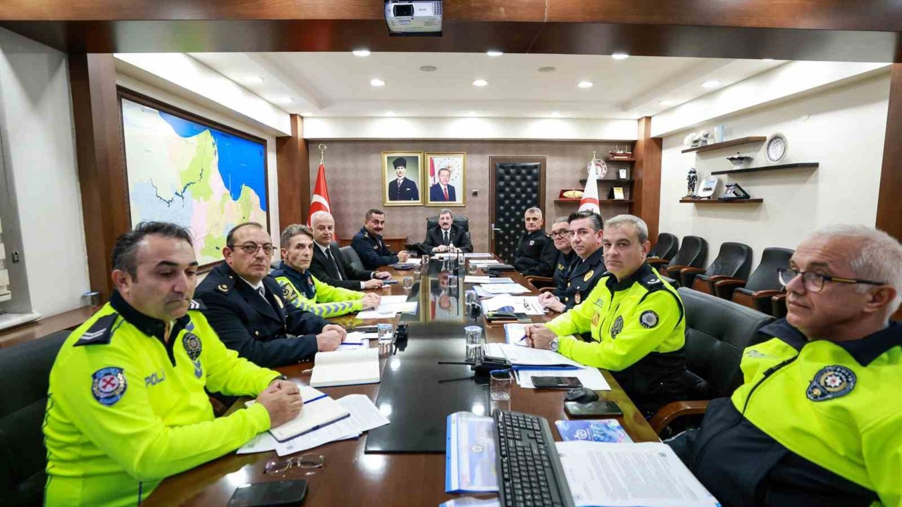 Samsun’da "kış lastiği" uyarısı: Güvenli seyahat için önlem zamanı
