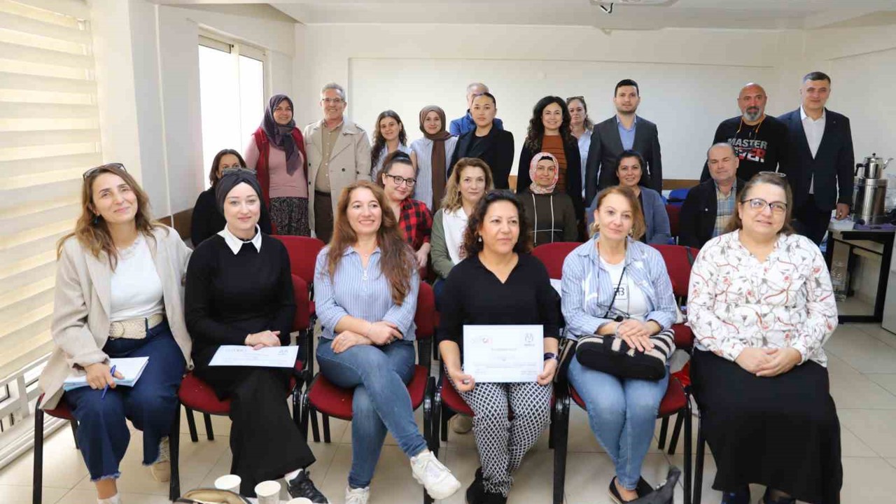 Nazilli Belediyesi girişimci kadınları desteklemeye devam ediyor

