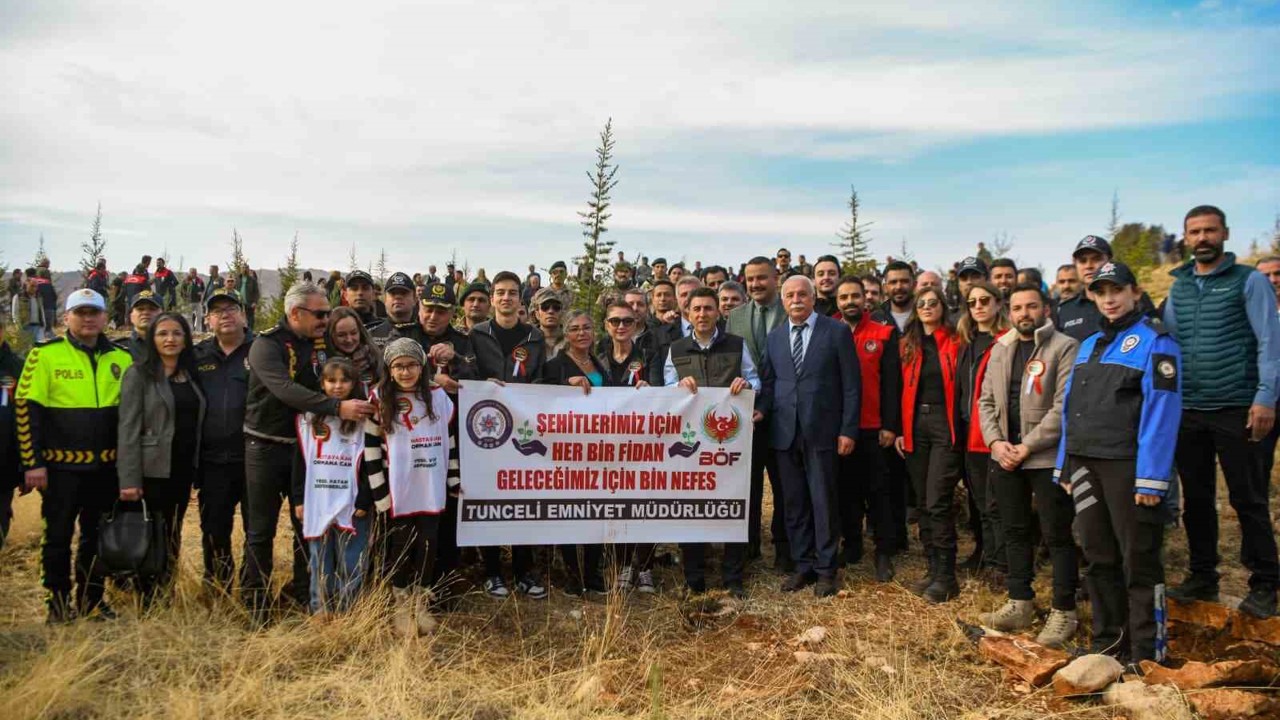 Tunceli’de 3 bin fidan toprakla buluştu
