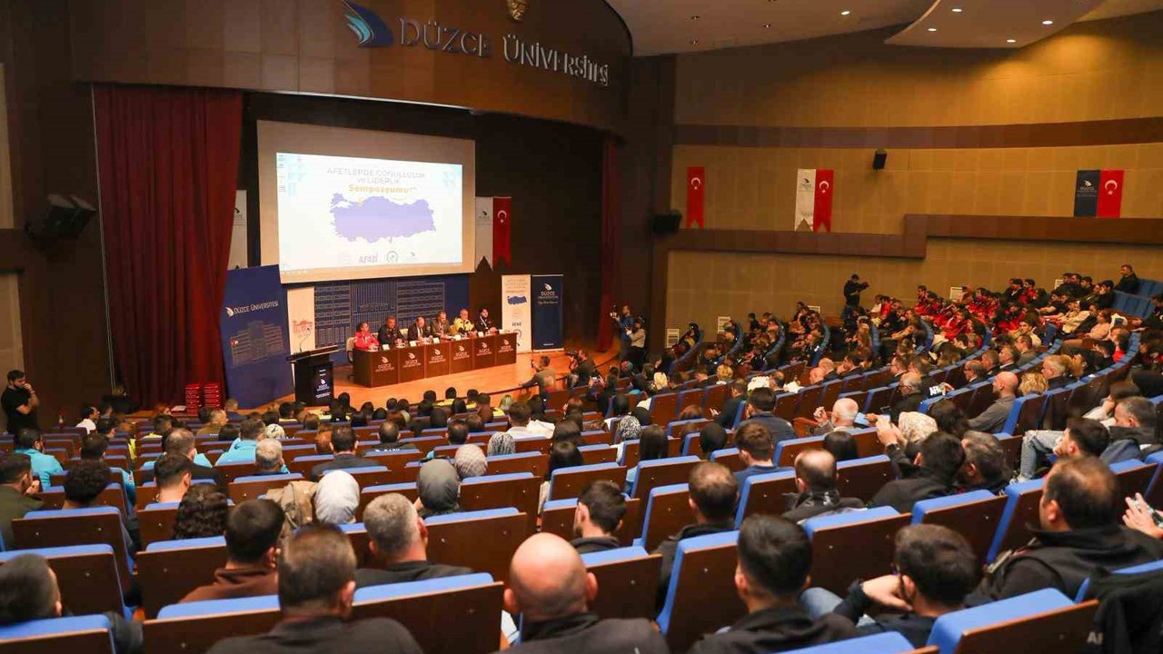 Başkan Özlü "Düzce’de kentsel dönüşümde 8 bölge belirledik"
