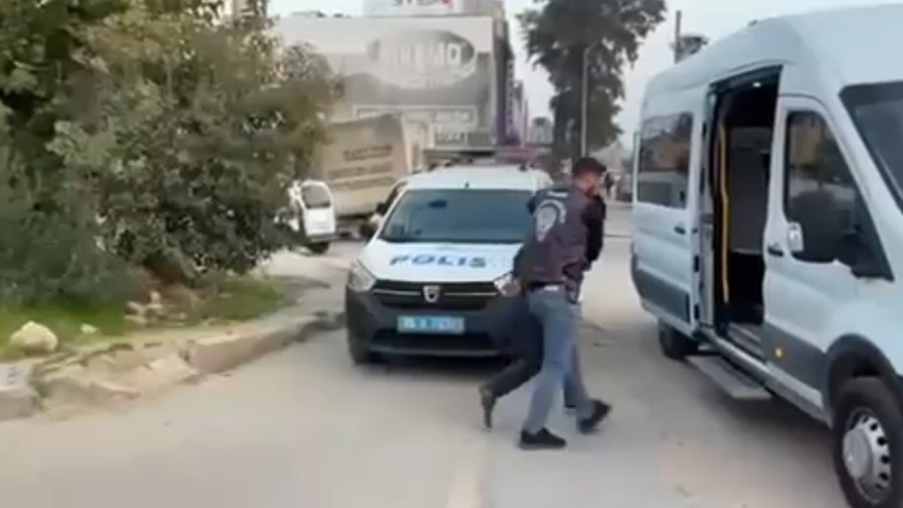 Bilişim dolandırıcılarına  eş zamanlı şafak operasyonu
