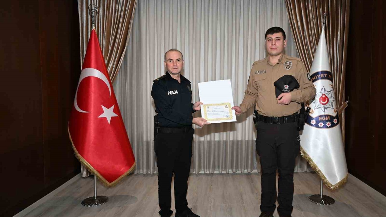 Denizli’de zehir taciri ve aranan şahsı yakalayan mahalle bekçileri ödüllendirildi
