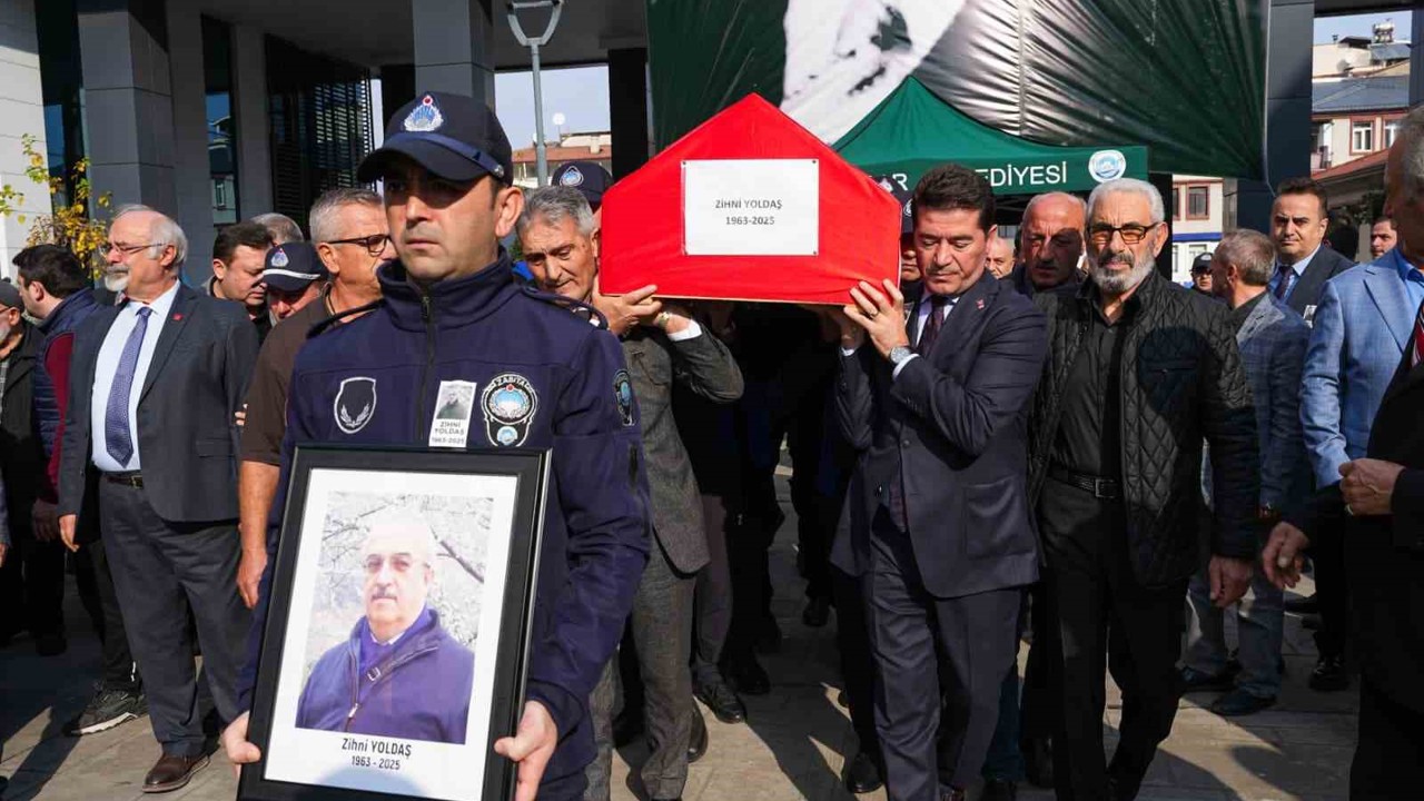 Kalp krizi sonrasında hayatını kaybeden Zabıta memuruna son görev
