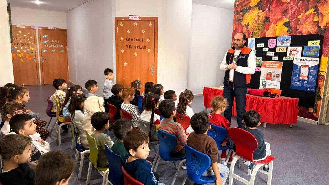 Elazığ’da öğrencilere afet farkındalık eğitimi
