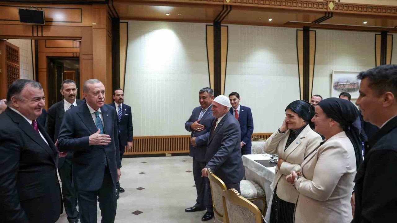 Cumhurbaşkanı Erdoğan: "Ahıskalı kardeşlerimizin ana vatanlarına geri dönmeleri ve vatandaşlık almaları konusuyla yakından ilgileniyoruz"
