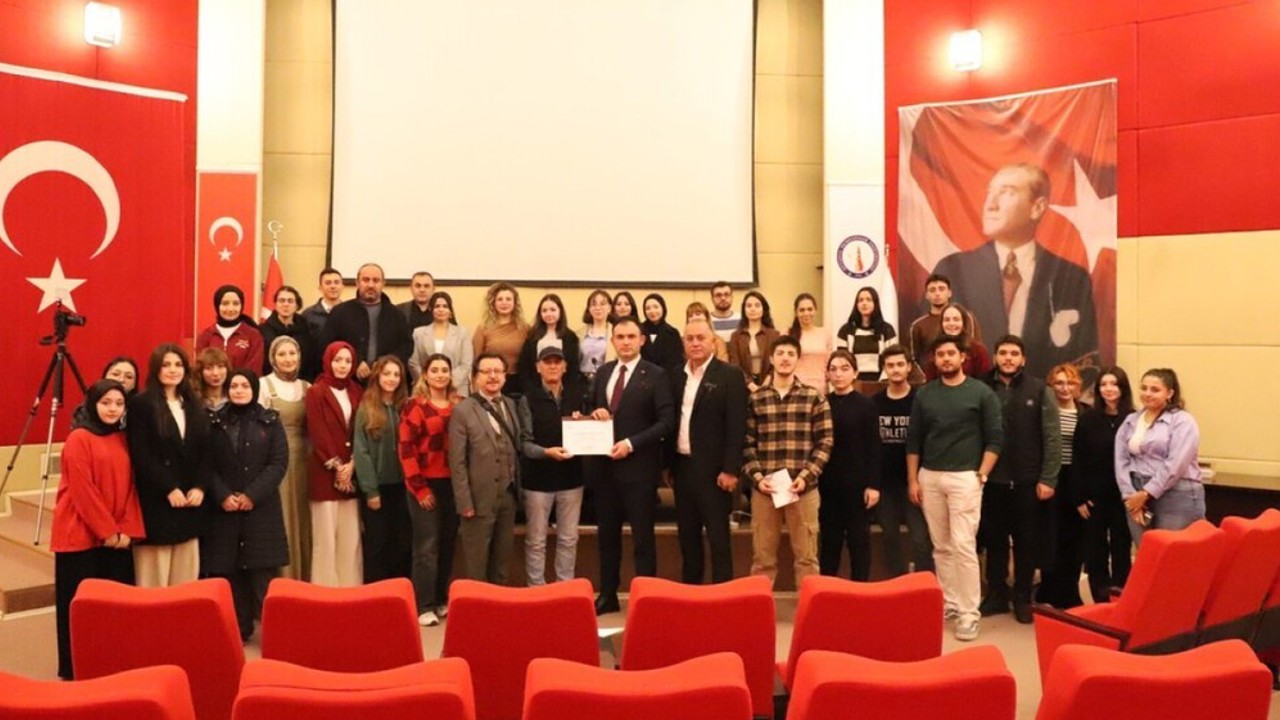 Kütahya DPÜ’de personel ve öğrencilere fotoğrafçılık eğitimi
