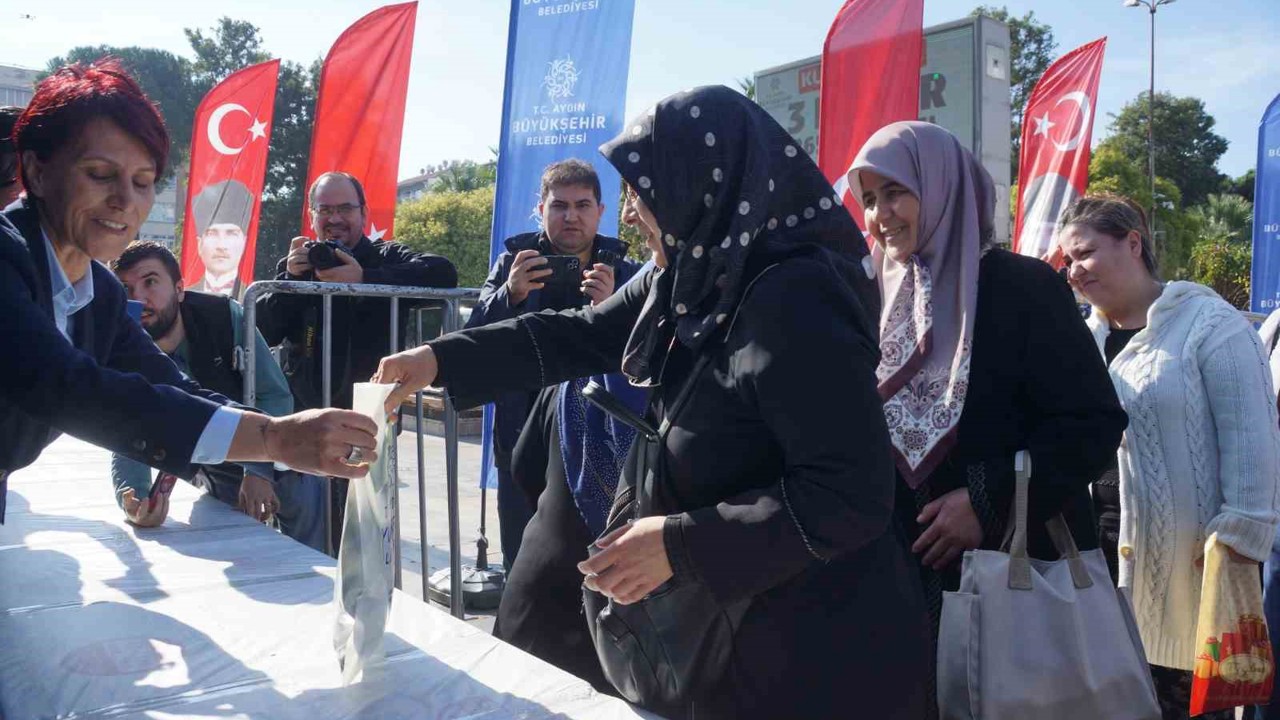 Büyükşehir’in ata tohumlarına yoğun ilgi

