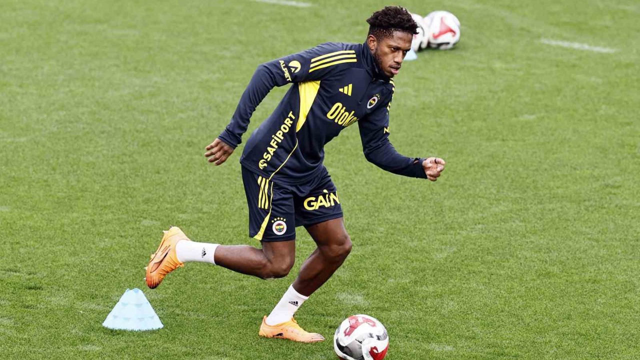 Fenerbahçe, 1 günlük iznin ardından çalışmalarına devam etti
