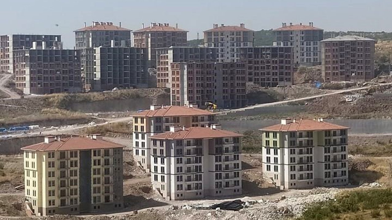Balıkesir’de ekim ayında 3 bin 572 konut satıldı
