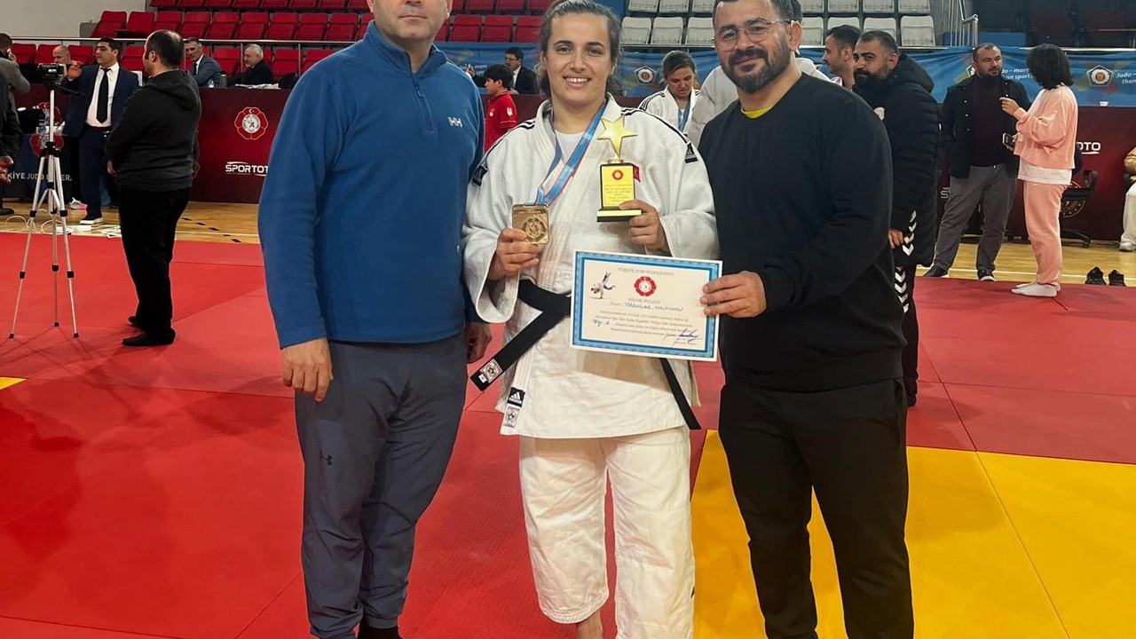 Manisalı Judocu Yadigar Talayhan, Olimpiyatlar için Japonya’da
