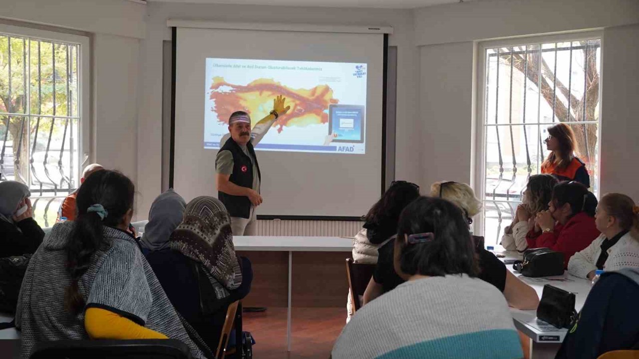 Atakum’da afet bilinçlendirme eğitimleri
