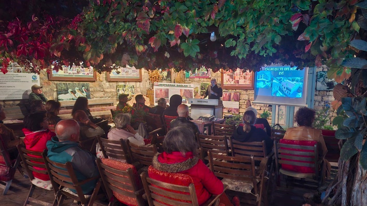 EKODOSD’un konuğu sanat tarihçisi Serçek, Kuşadası müzelerini anlattı
