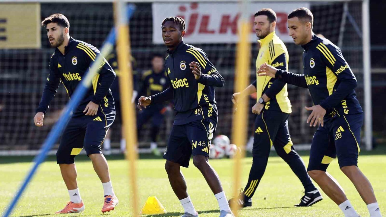 Fenerbahçe’de Rizespor mesaisi devam etti
